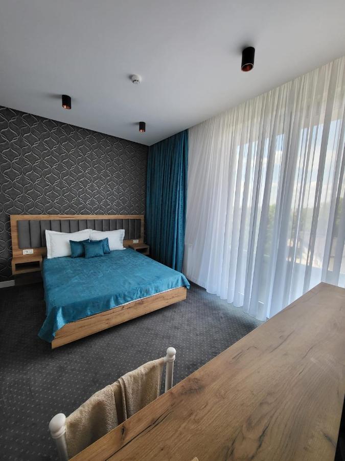 Hotel Excellence Бухарест Экстерьер фото