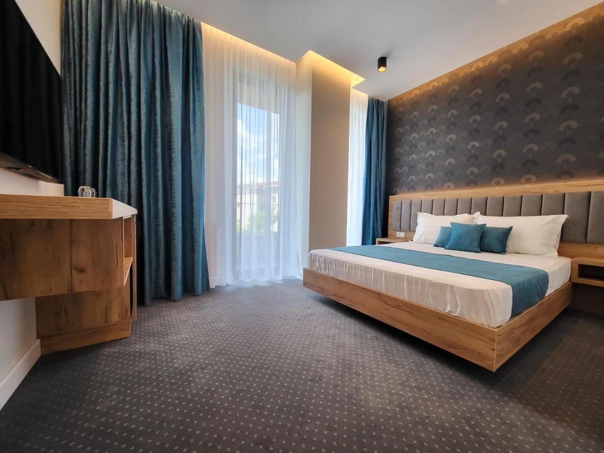 Hotel Excellence Бухарест Экстерьер фото
