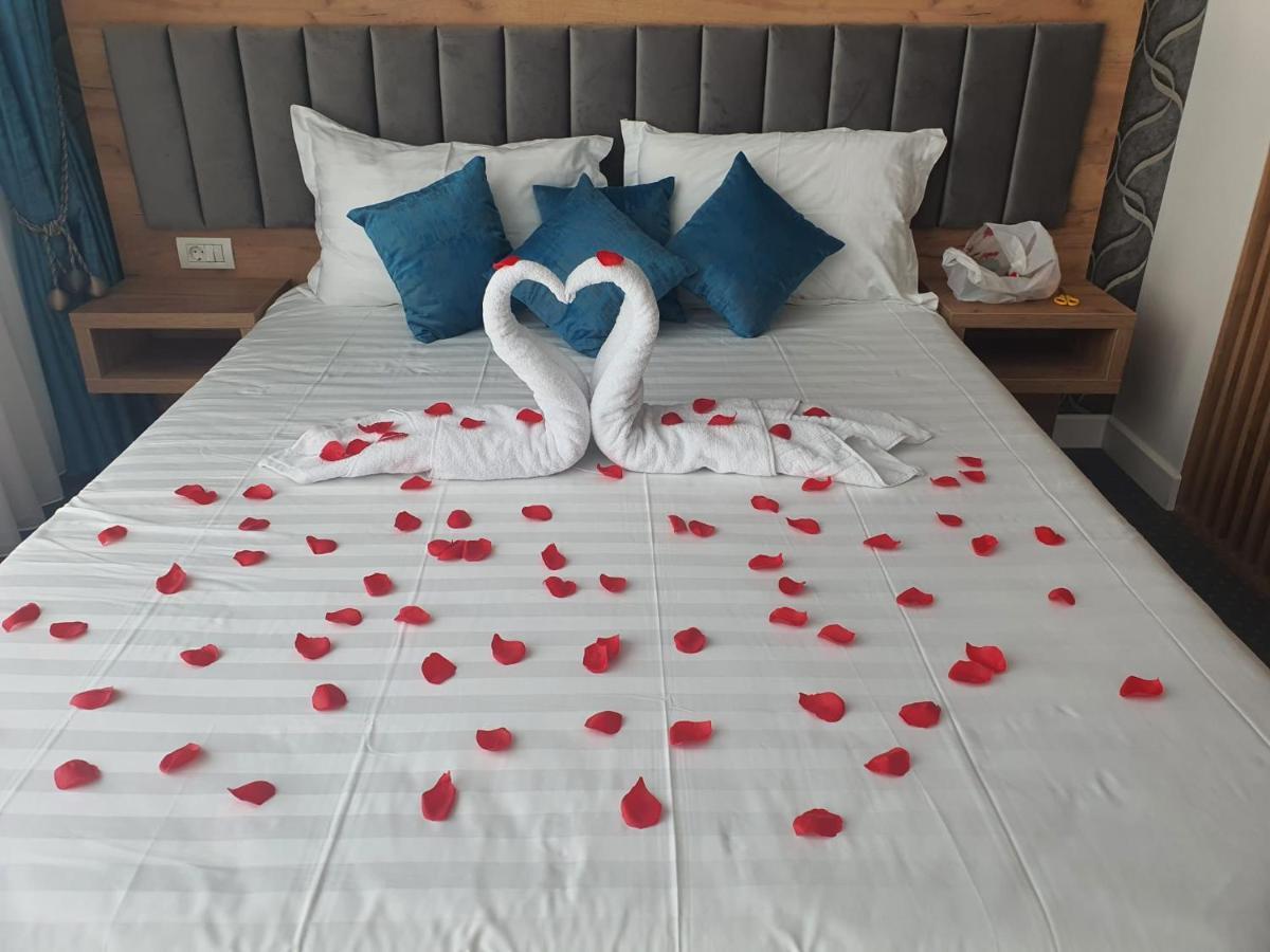 Hotel Excellence Бухарест Экстерьер фото